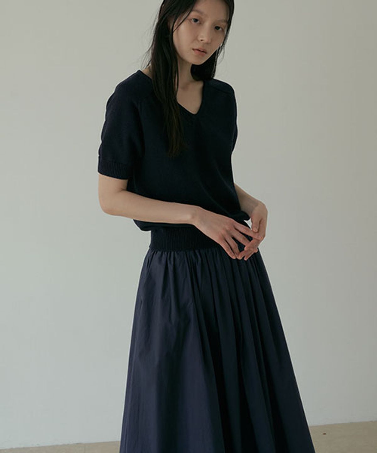 링서울(LINGSEOUL) rayon blended shirring skirt-navy