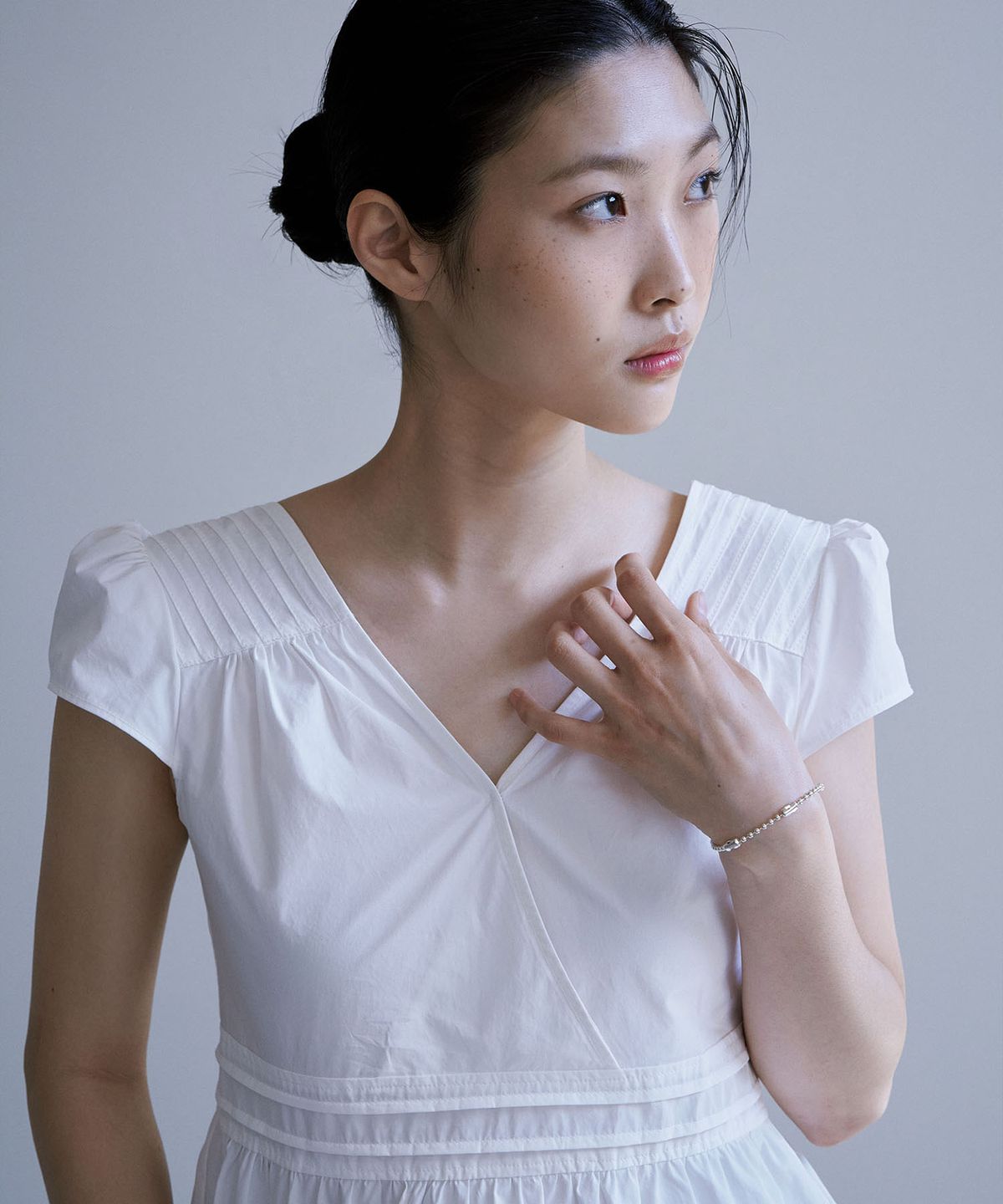 아우로(OURO) PUFF PIN TUCK BLOUSE [ WHITE ]