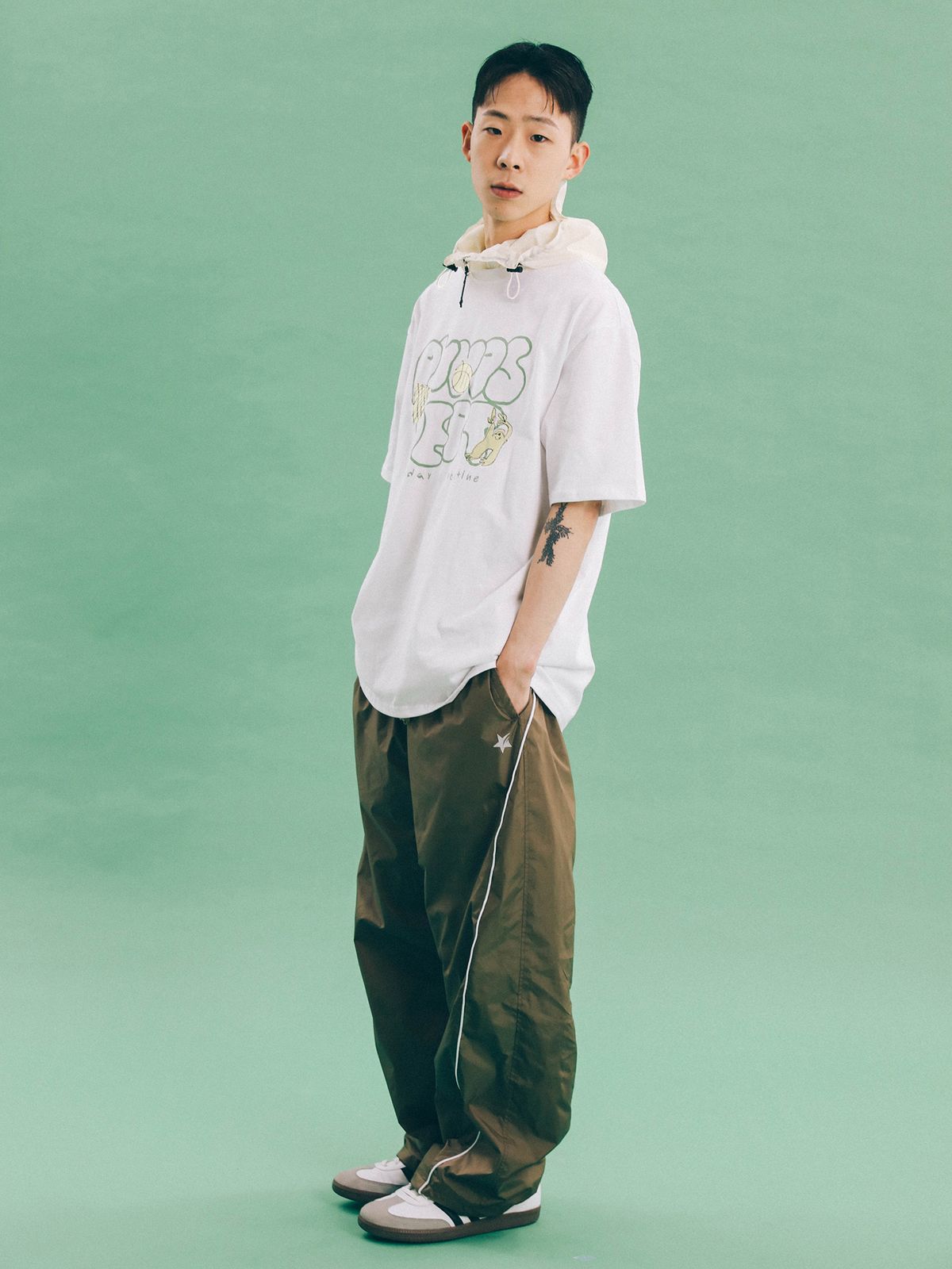피지컬 디파트먼트(PHYSICAL DEPARTMENT) 라인 파이핑 트랙팬츠 라이트 옐로우
