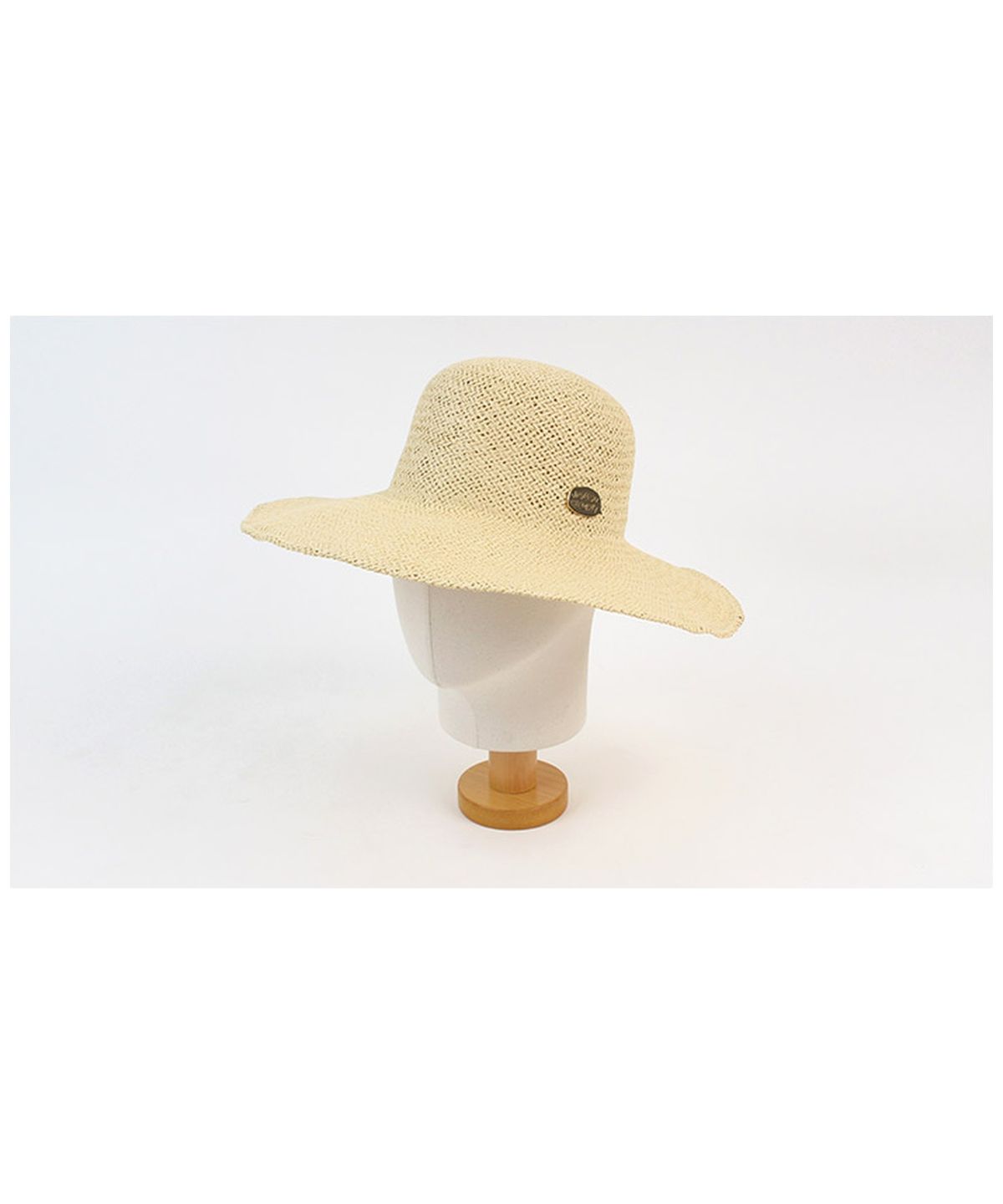 유니버셜 케미스트리(UNIVERSAL CHEMISTRY) Summer Beige Round Panama Hat 파나마햇