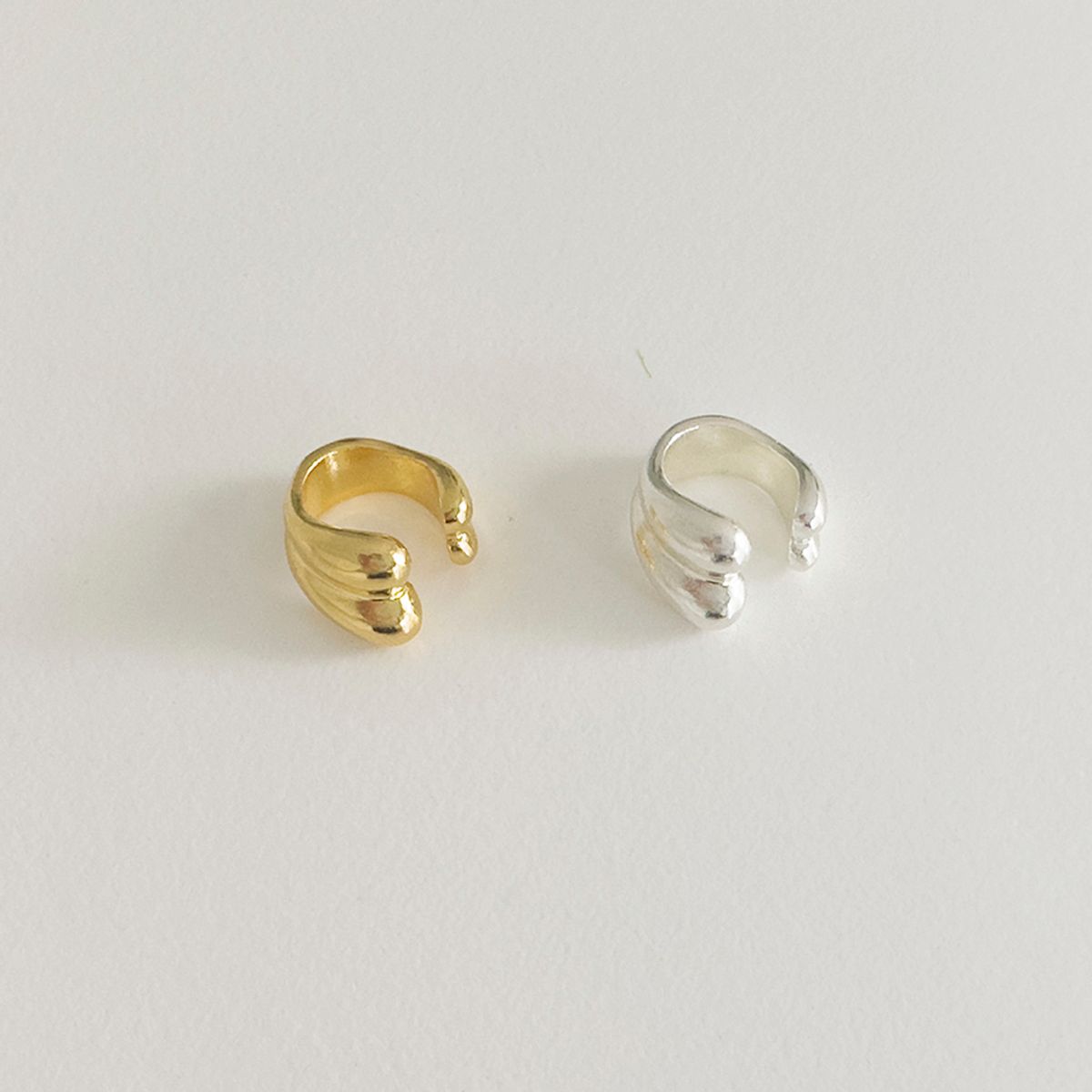 스틸 인스턴트(STILL INSTANT) Heart Greenery - Ear Cuff 02 (2colors)