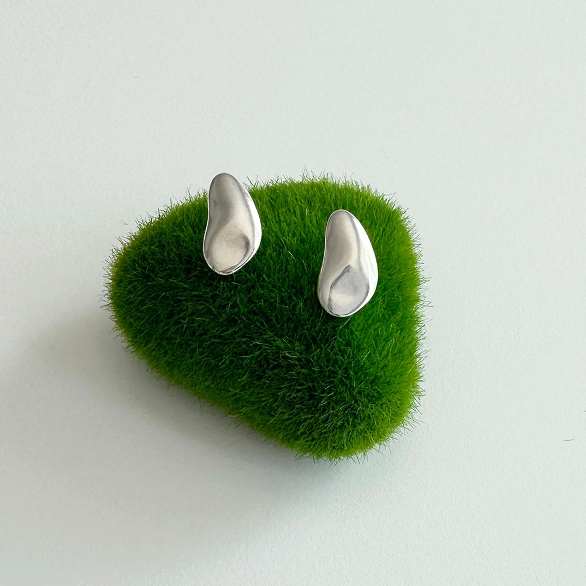 스틸 인스턴트(STILL INSTANT) Heart Greenery - Earring 10