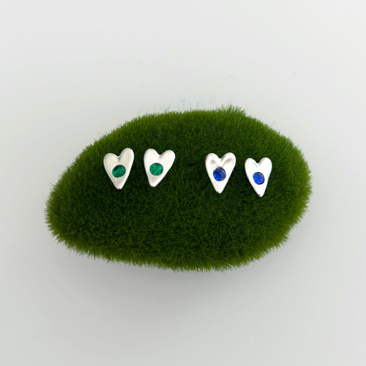 스틸 인스턴트(STILL INSTANT) Heart Greenery - Earring 06 (2colors)