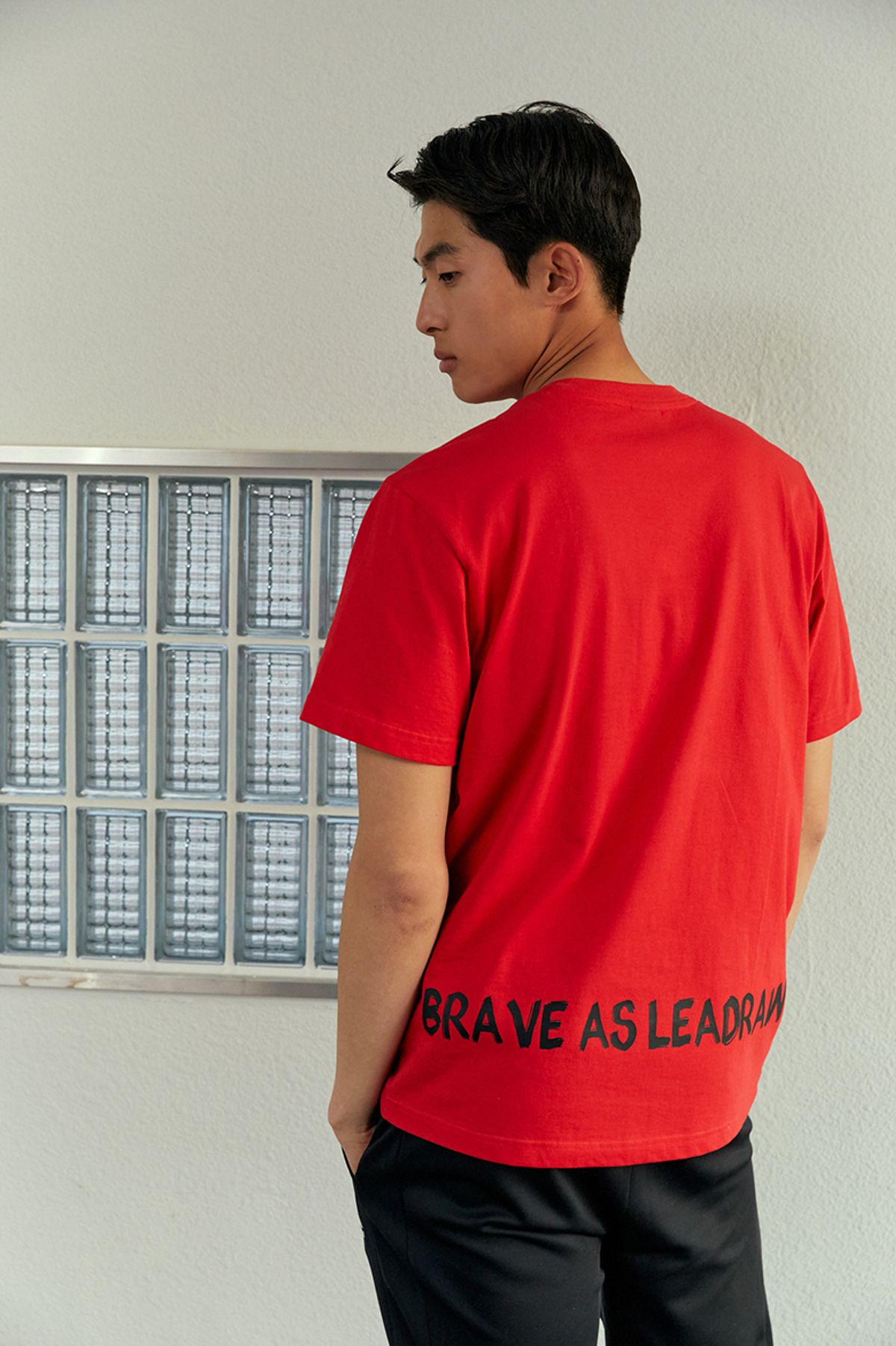 리드로(LEADRAW) 리드로 로고 반팔티셔츠 _ 레드