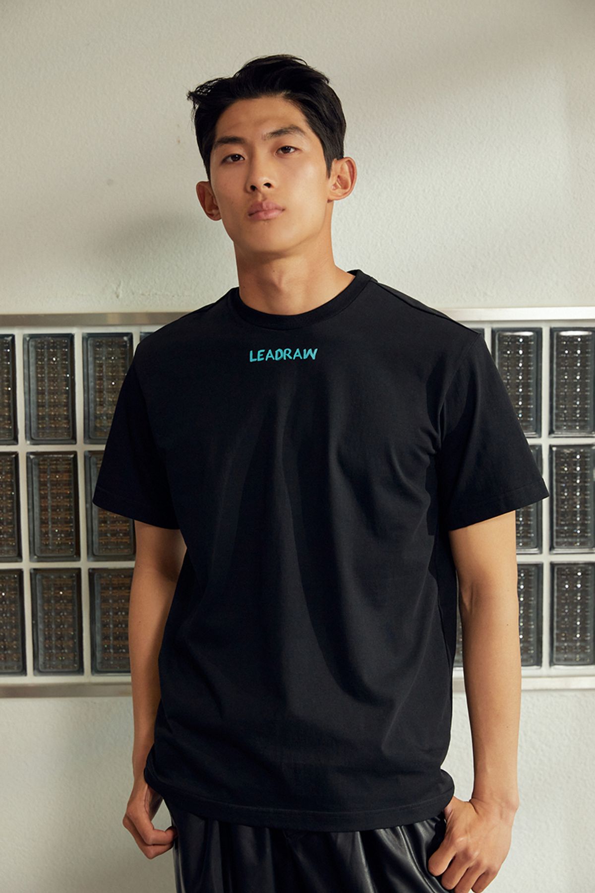 리드로(LEADRAW) 타임 반팔티셔츠 _ 블랙