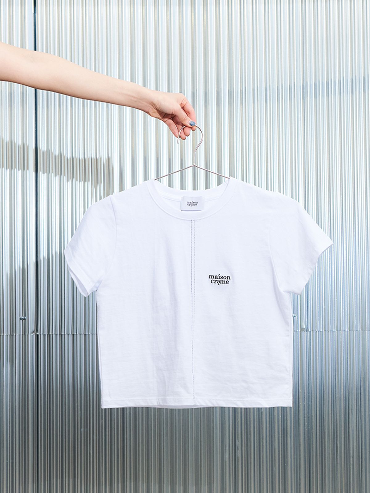 메종크렘(MAISON CREME) Stitch crop tee_White