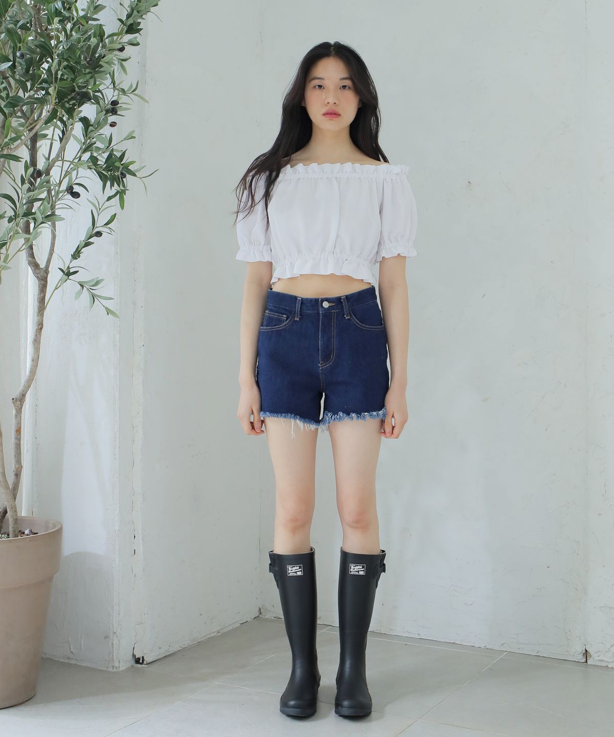 폴앤앨리스(PAUL&ALICE) HIGH WAIST DENIM SHORT PANTS / 2COLORS