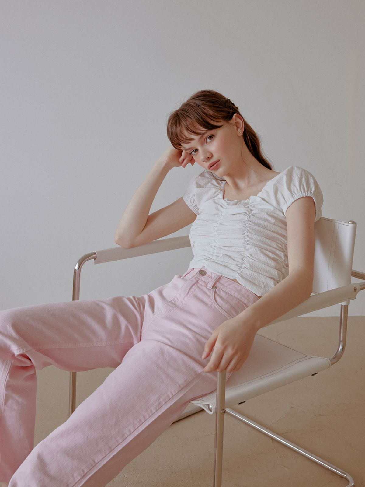 리엘(RE L) Puffy shirring blouse (white)