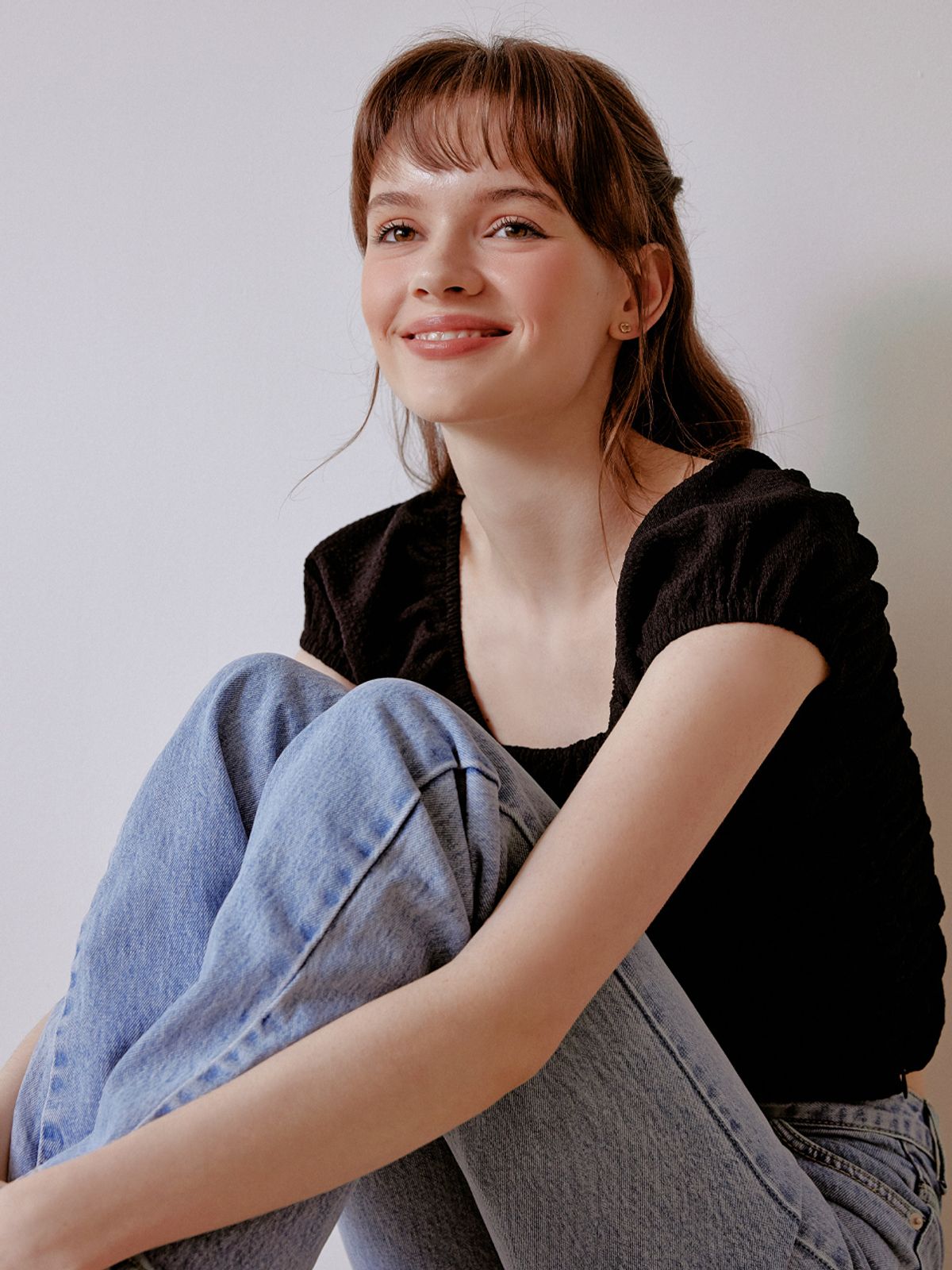 리엘(RE L) Puffy shirring blouse (black)
