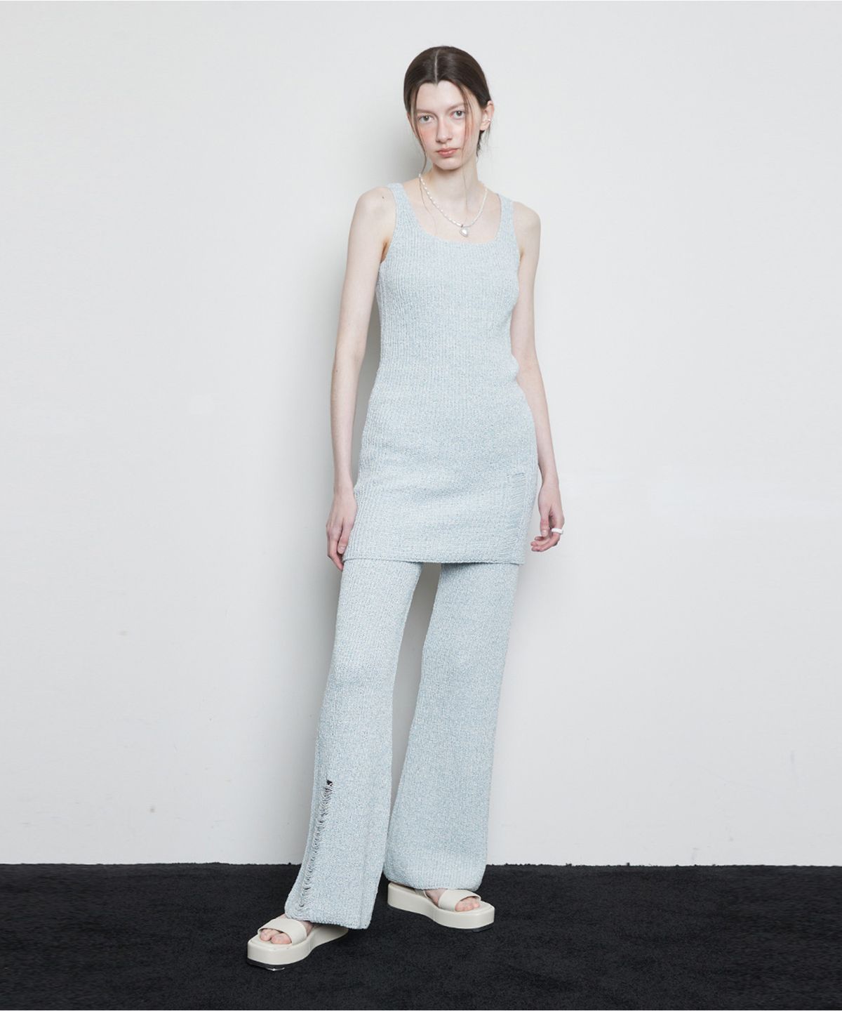 라티젠(LARTIGENT) L3 DEMAGE KNIT DRESS(SKY BLUE)