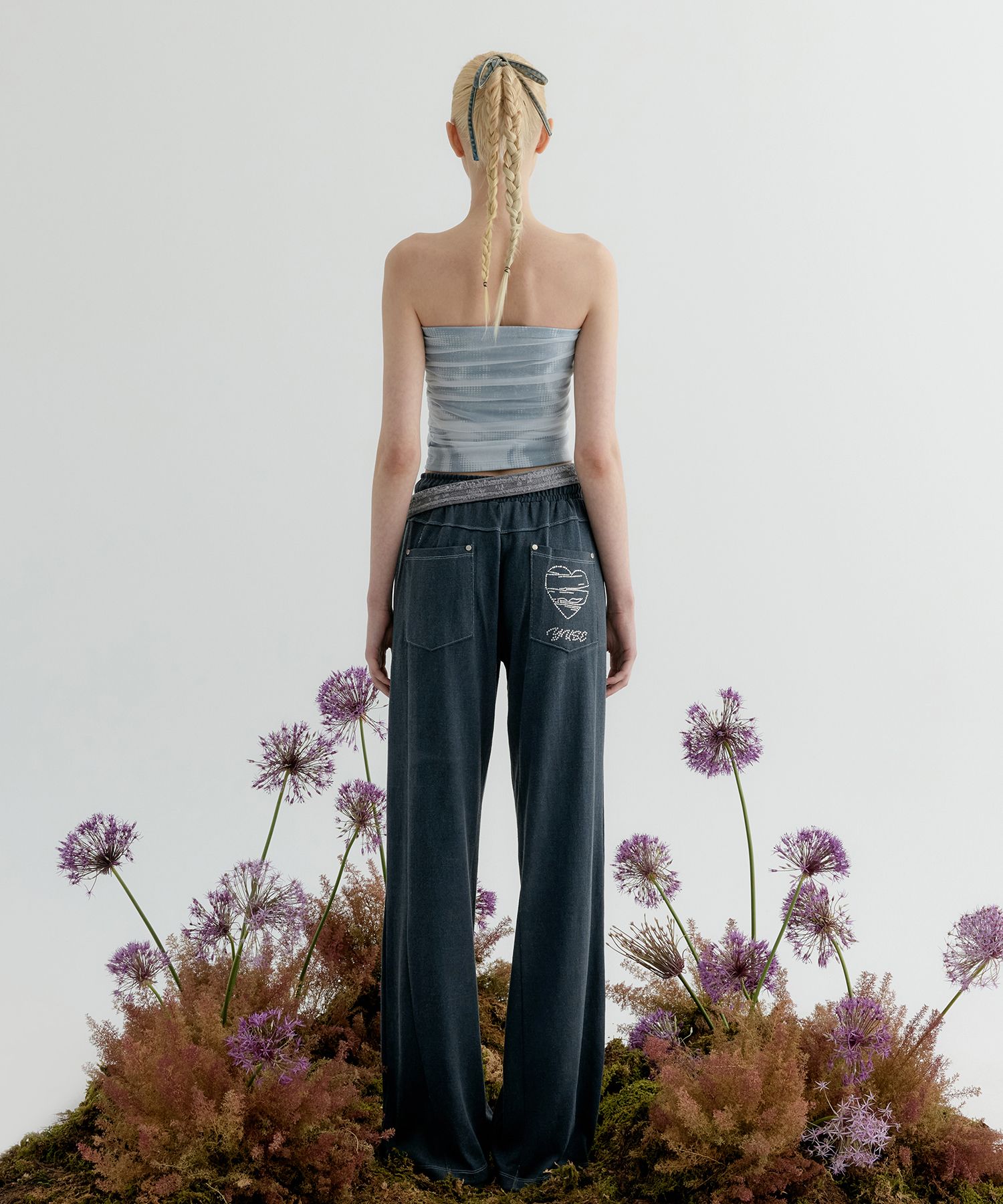 MUSINSA | YUSE HOT FIX POINT WIDE TRACK PANTS - DEEP BLUE