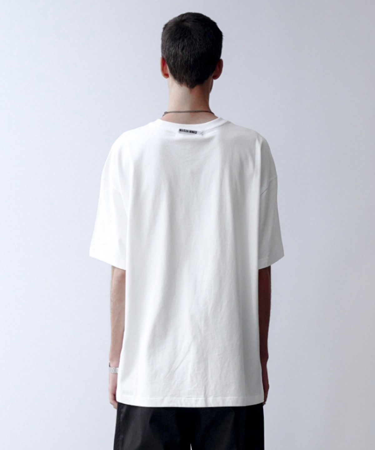 메종미네드(MAISON MINED) DOODLE HEART HALF T WHITE GREYISH BLUE