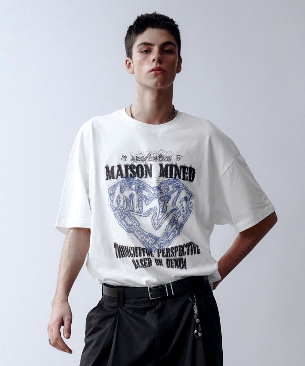 MUSINSA | MAISON MINED DOODLE HEART HALF T WHITE GRAYISH BLUE