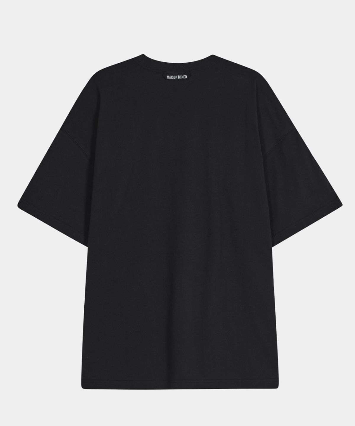 메종미네드(MAISON MINED) STICKY HALF T BLACK