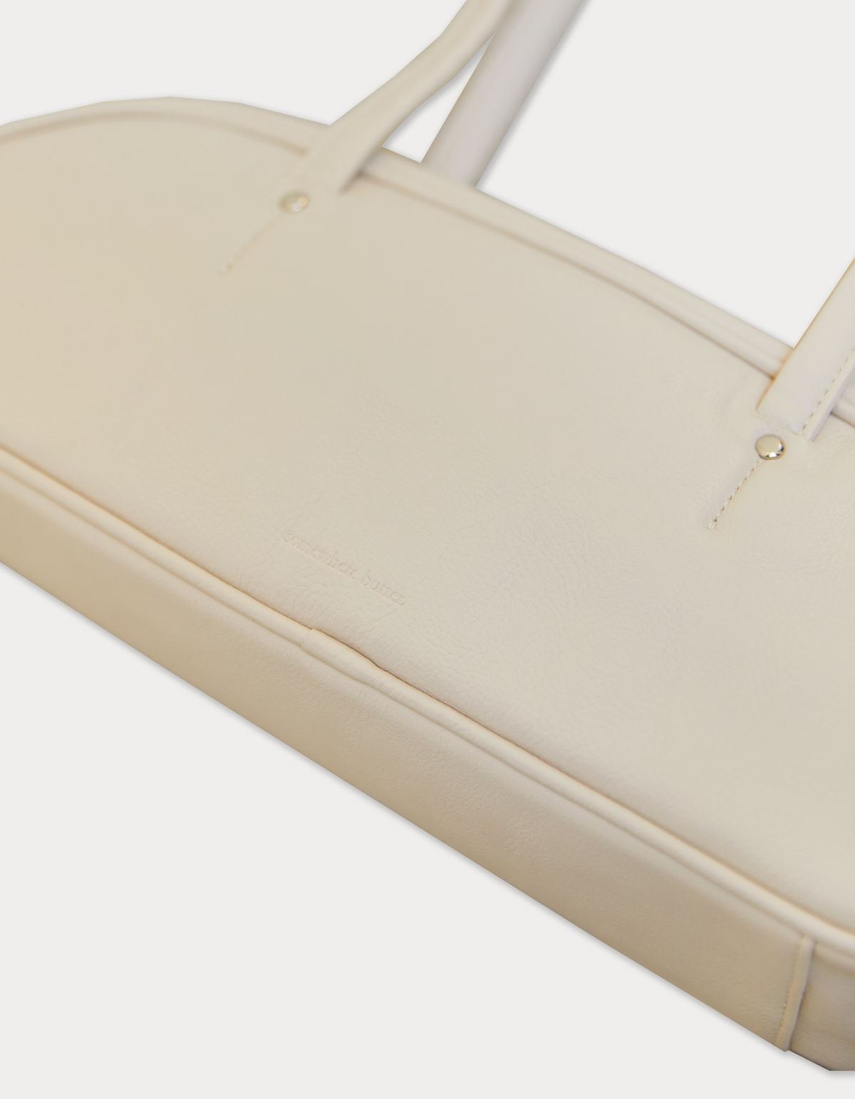 썸웨어버터(SOMEWHEREBUTTER) demi baguette bag - butter cream