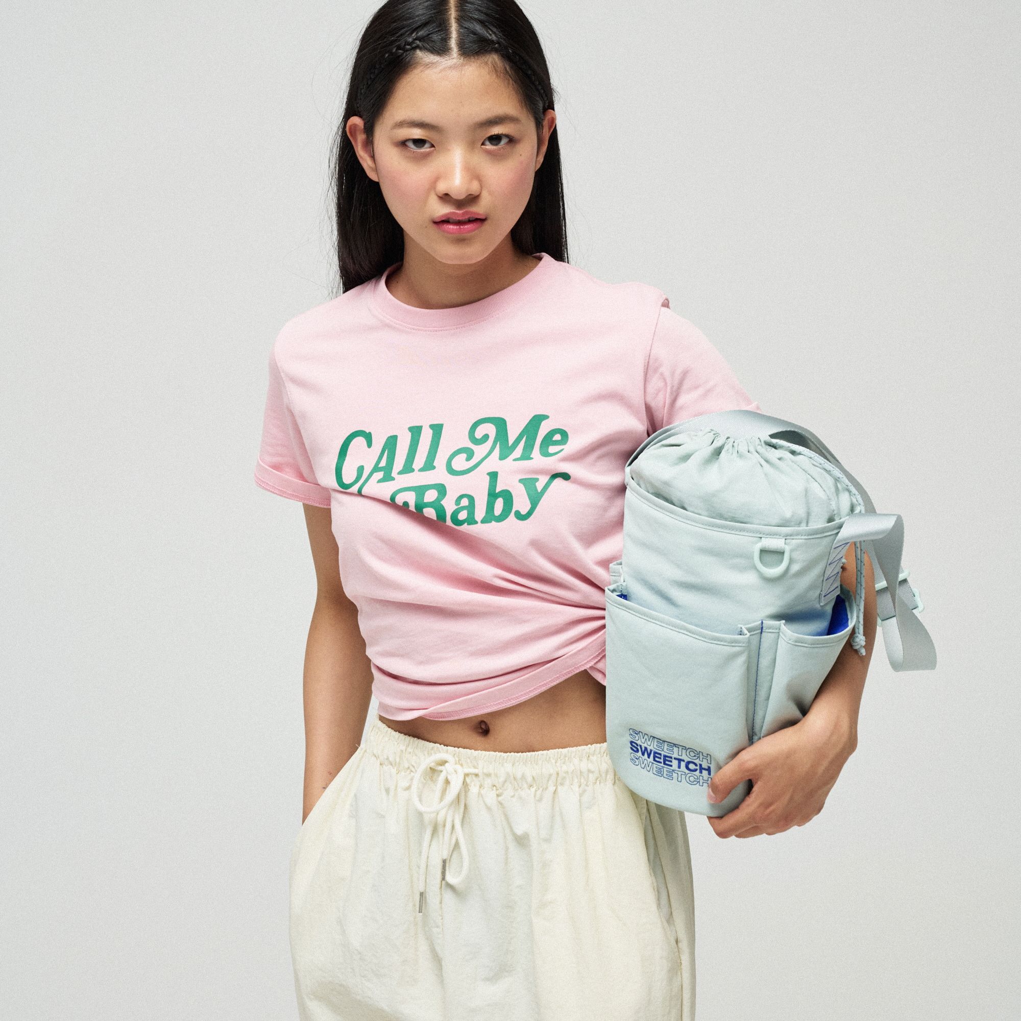 sweetch☆ROUND TUMBLER BAG 001 M MUSINSA | SWEETCH ROUND TUMBLER BAG 001 M Light Blue