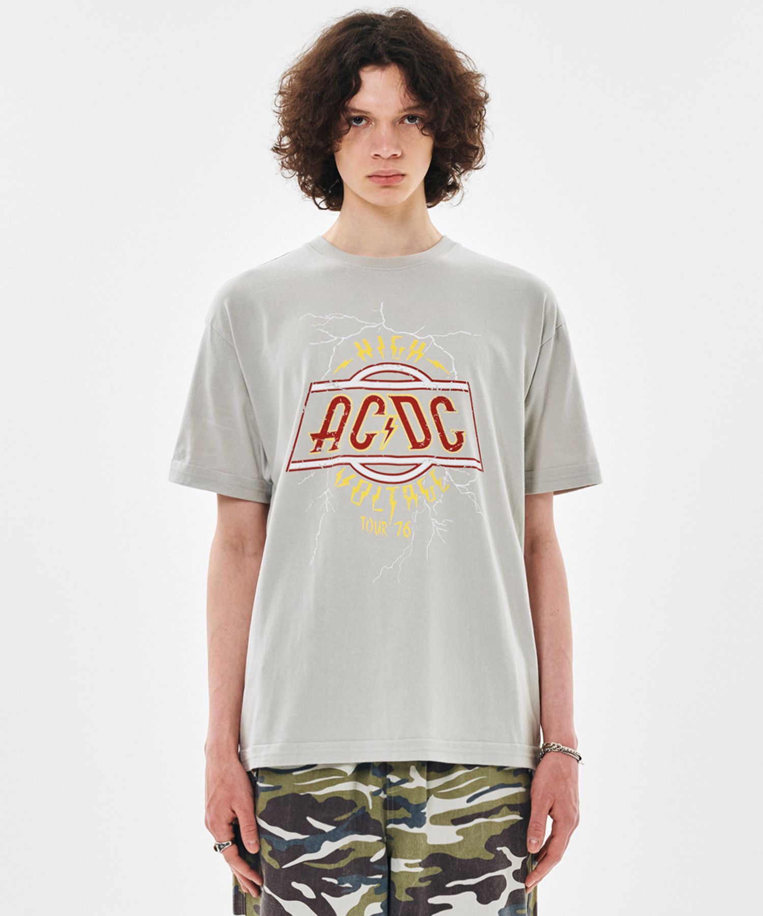 Tシャツ・カットソー [VIVASTUDIO]ACDC TEE [BEIGE GRAY] MUSINSA | VIVASTUDIO ACDC TEE [BEIGE GRAY]