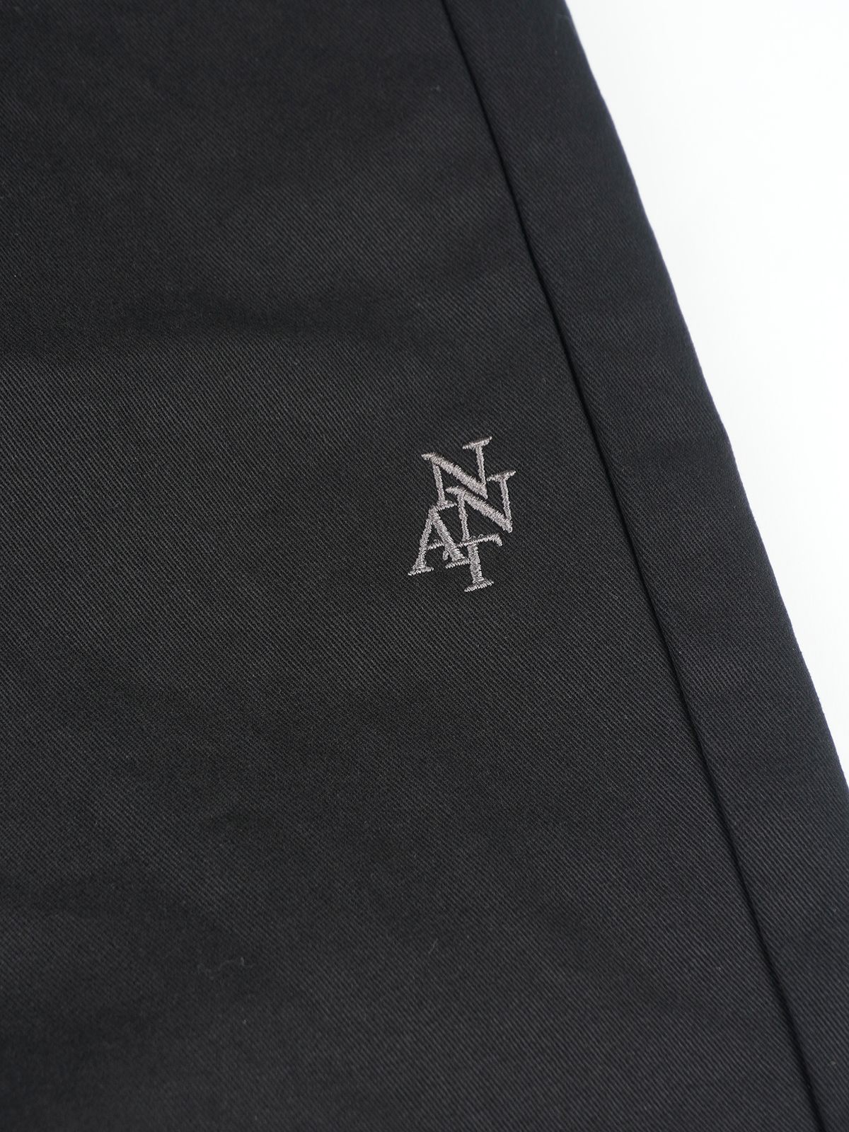 네네츠 어센틱(NENETS AUTHENTIC) 2TUCK BALLOON TRAVEL PANTS BLACK