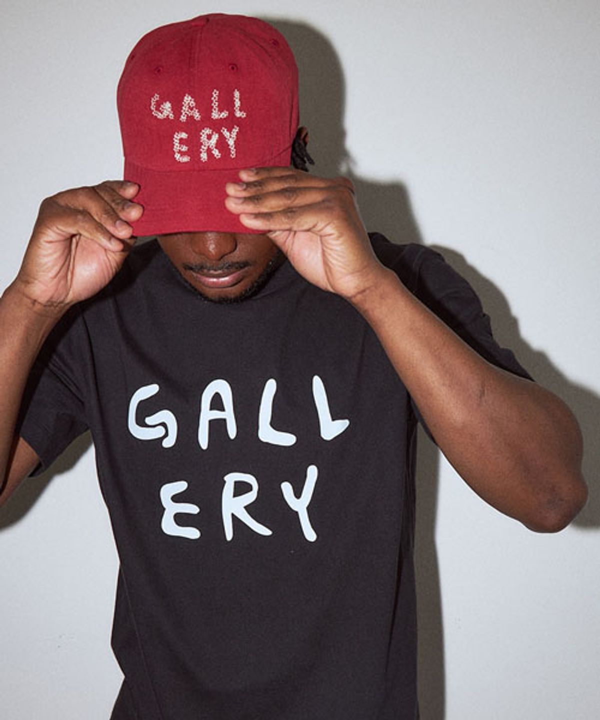 1011갤러리(1011 GALLERY) Gallery Embroidered Ball Cap_Red