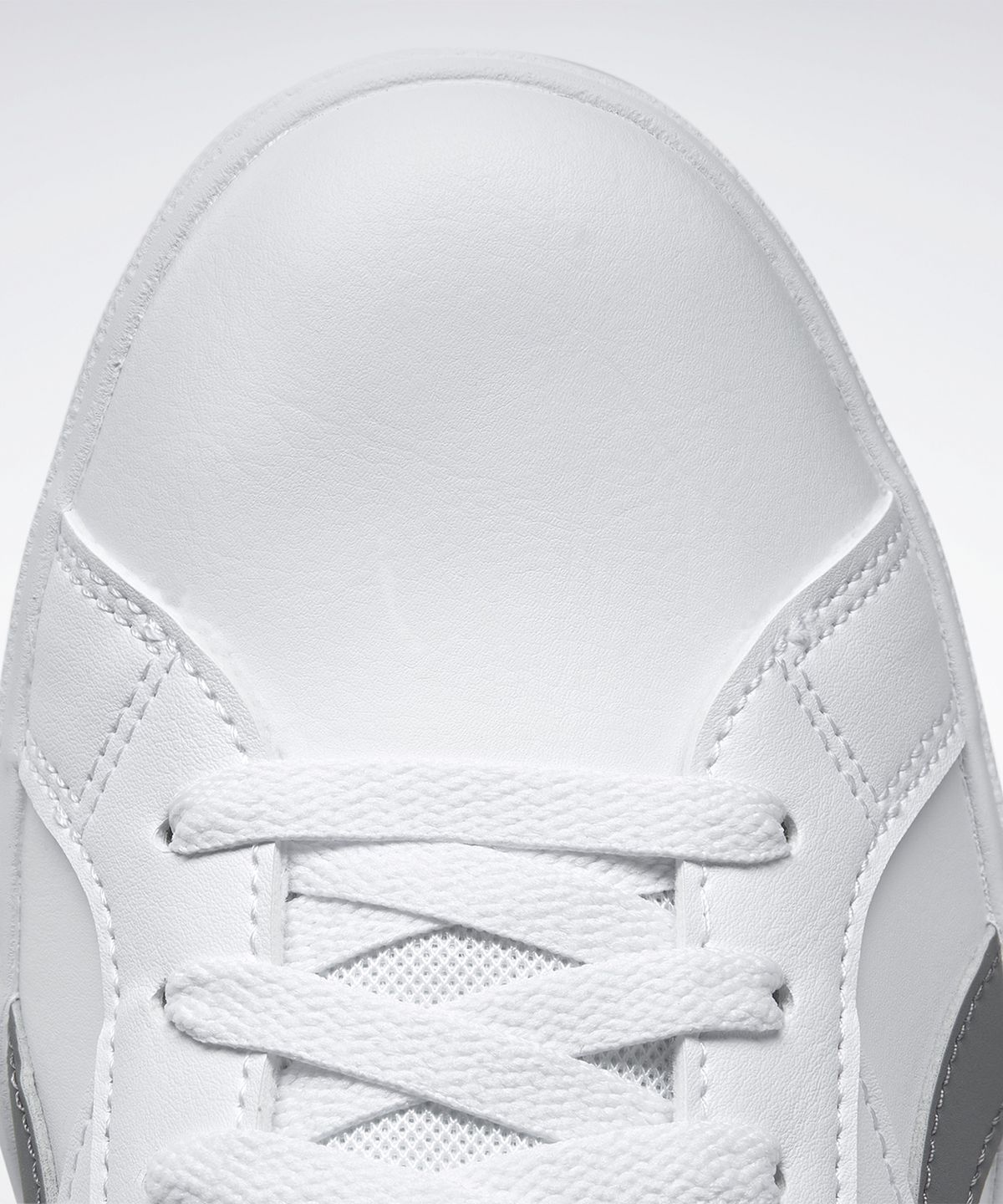 리복(REEBOK) 로얄 컴플리트 - 화이트 / GX6023
