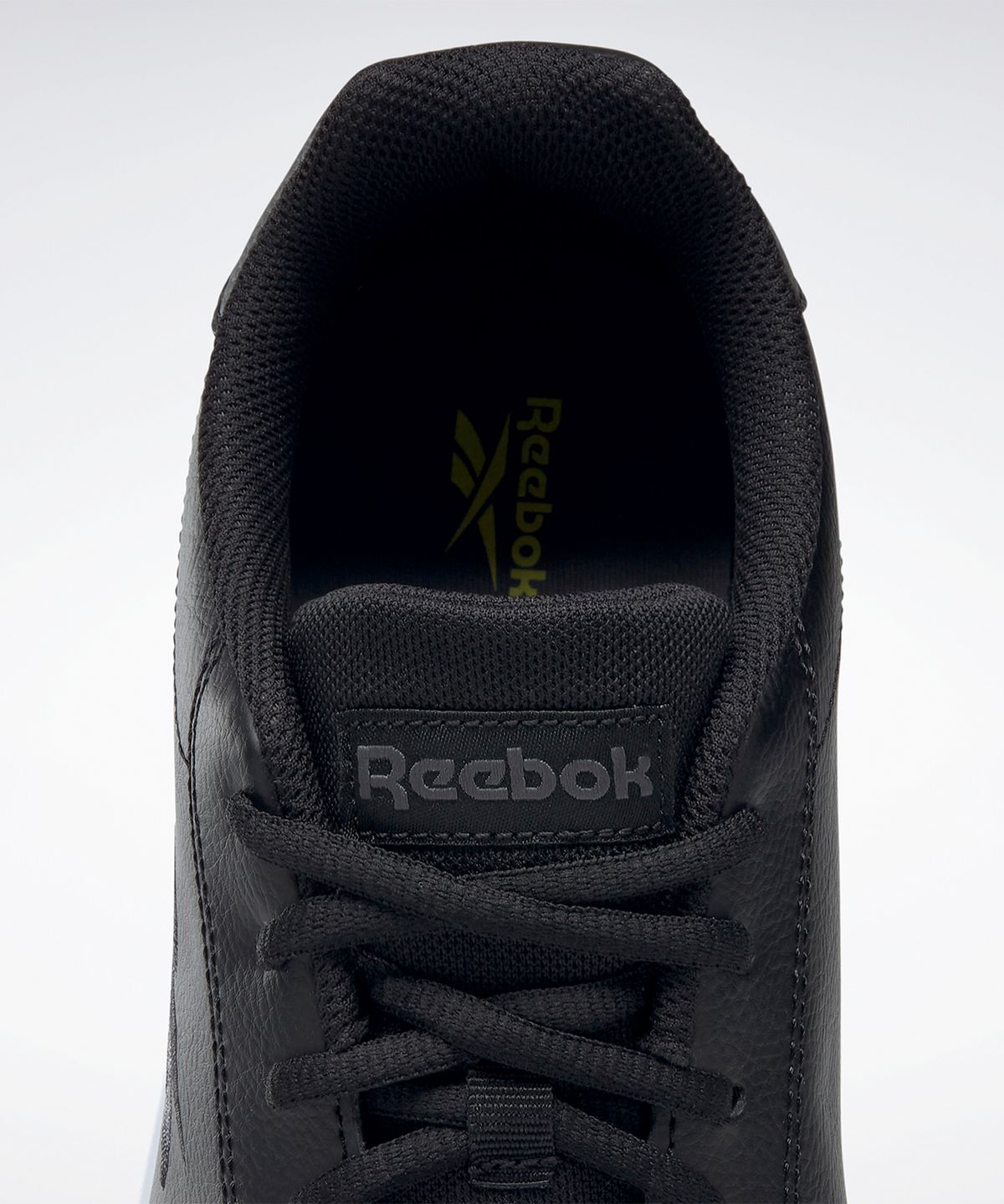 리복(REEBOK) 로얄 컴플리트 - 블랙 / GW7743