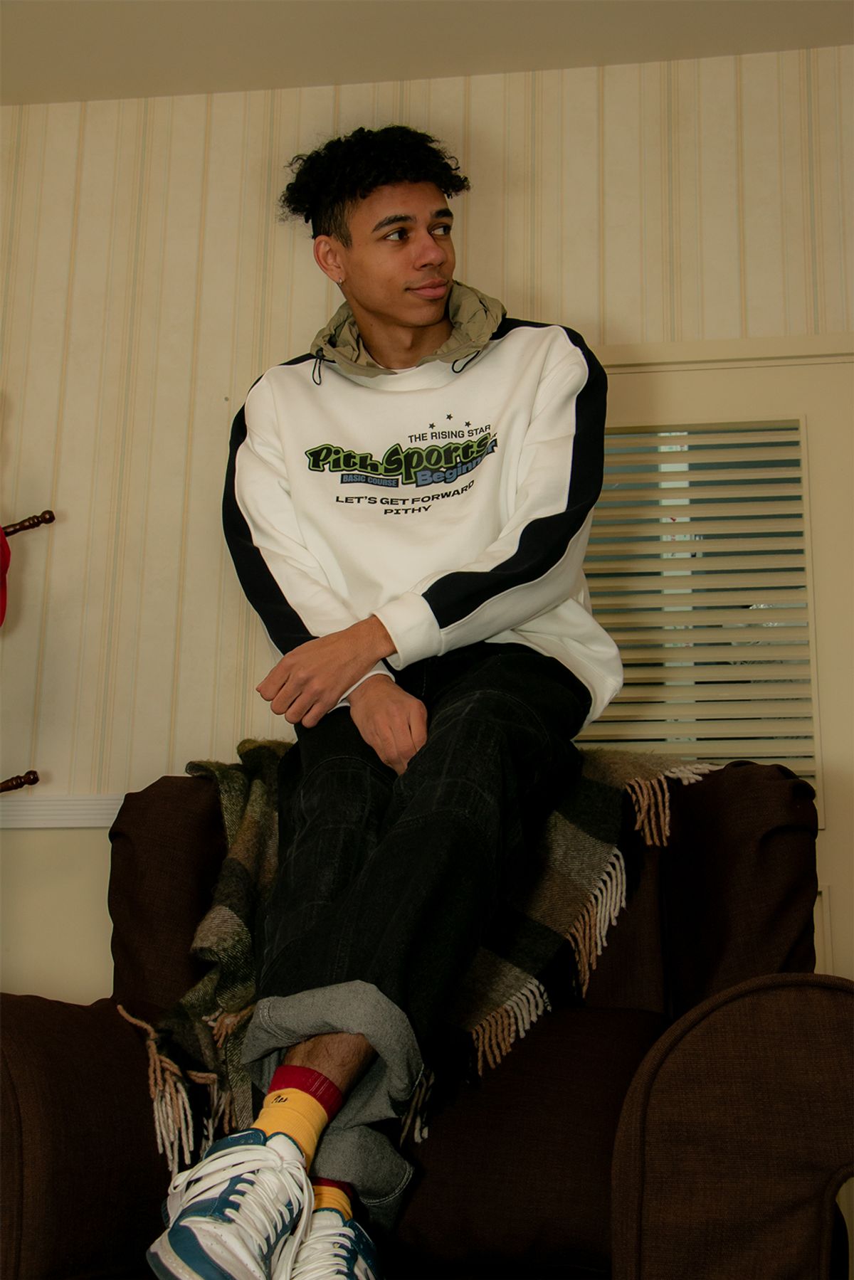 피스스포츠(PITHSPORTS) Beginner Sweatshirt (White/Navy)