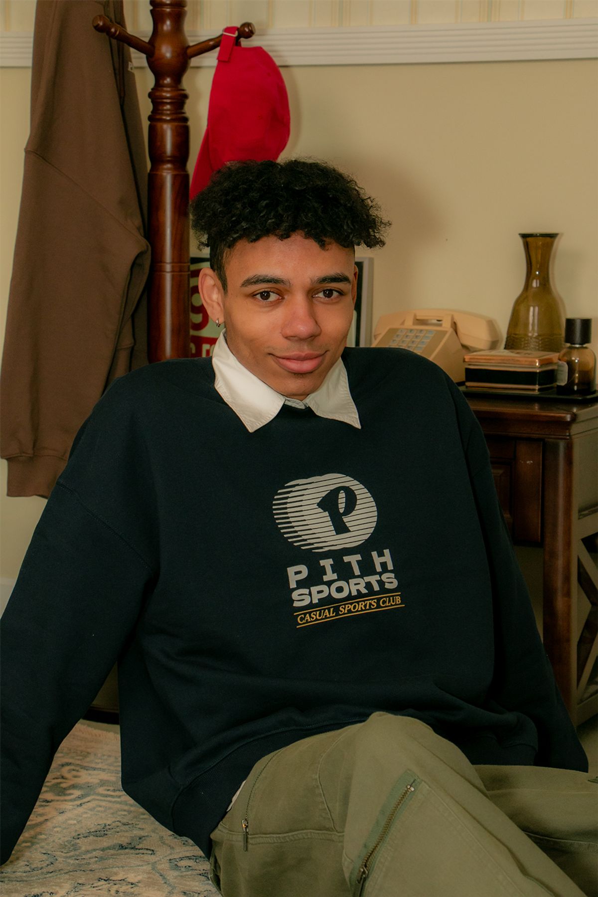 피스스포츠(PITHSPORTS) Sports Club Sweatshirt (Navy)