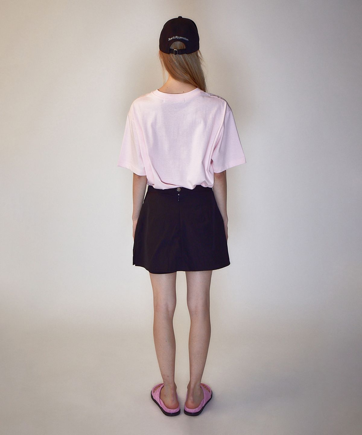 레스트앤레크레이션(REST&RECREATION) RR NYLON SKIRT PANTS BLACK