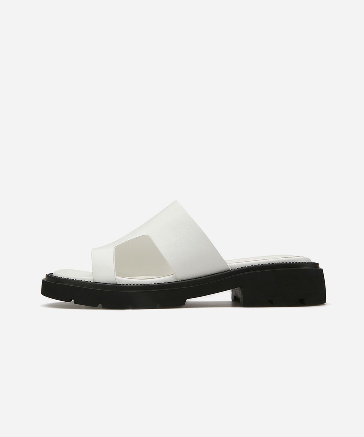 솔트앤초콜릿(SALT AND CHOCOLATE) 라운드 토 청키힐 슬리퍼 412323001 (3cm/3color)
