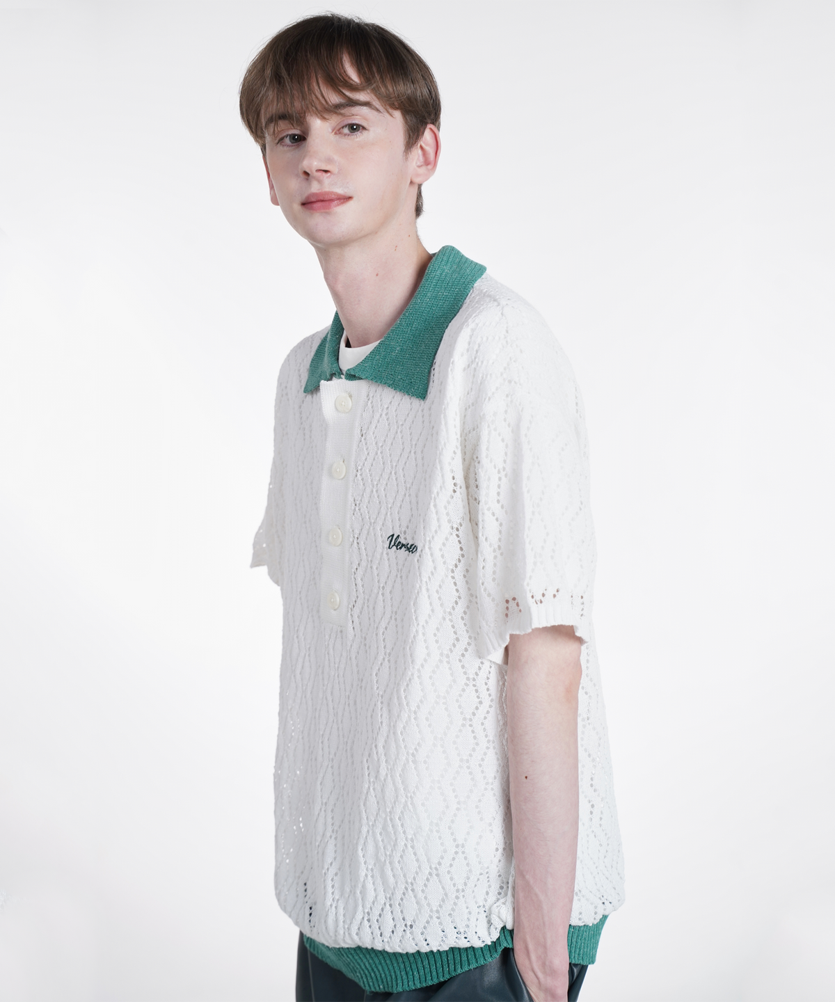벌스원(VERSE ONE) LINEN PUNCHING RHOMBUS POLO KNIT SWEATER WHITE