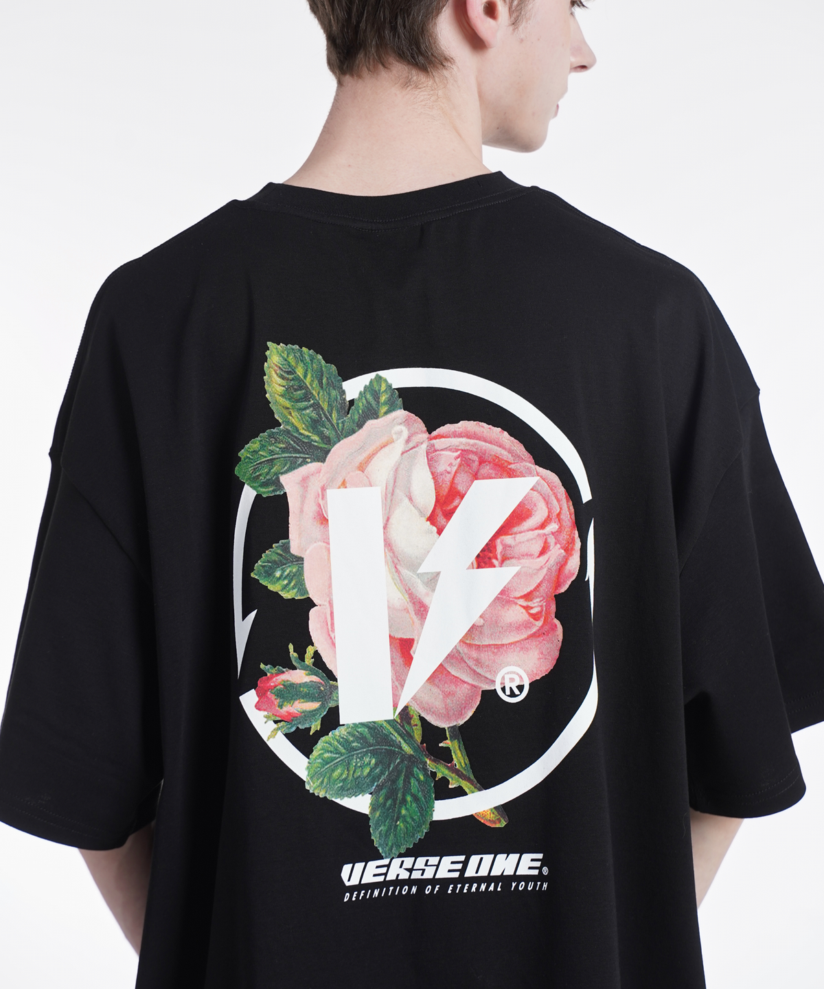 벌스원(VERSE ONE) FLOWER SYMBOL LOGO T-SHIRTS BLACK