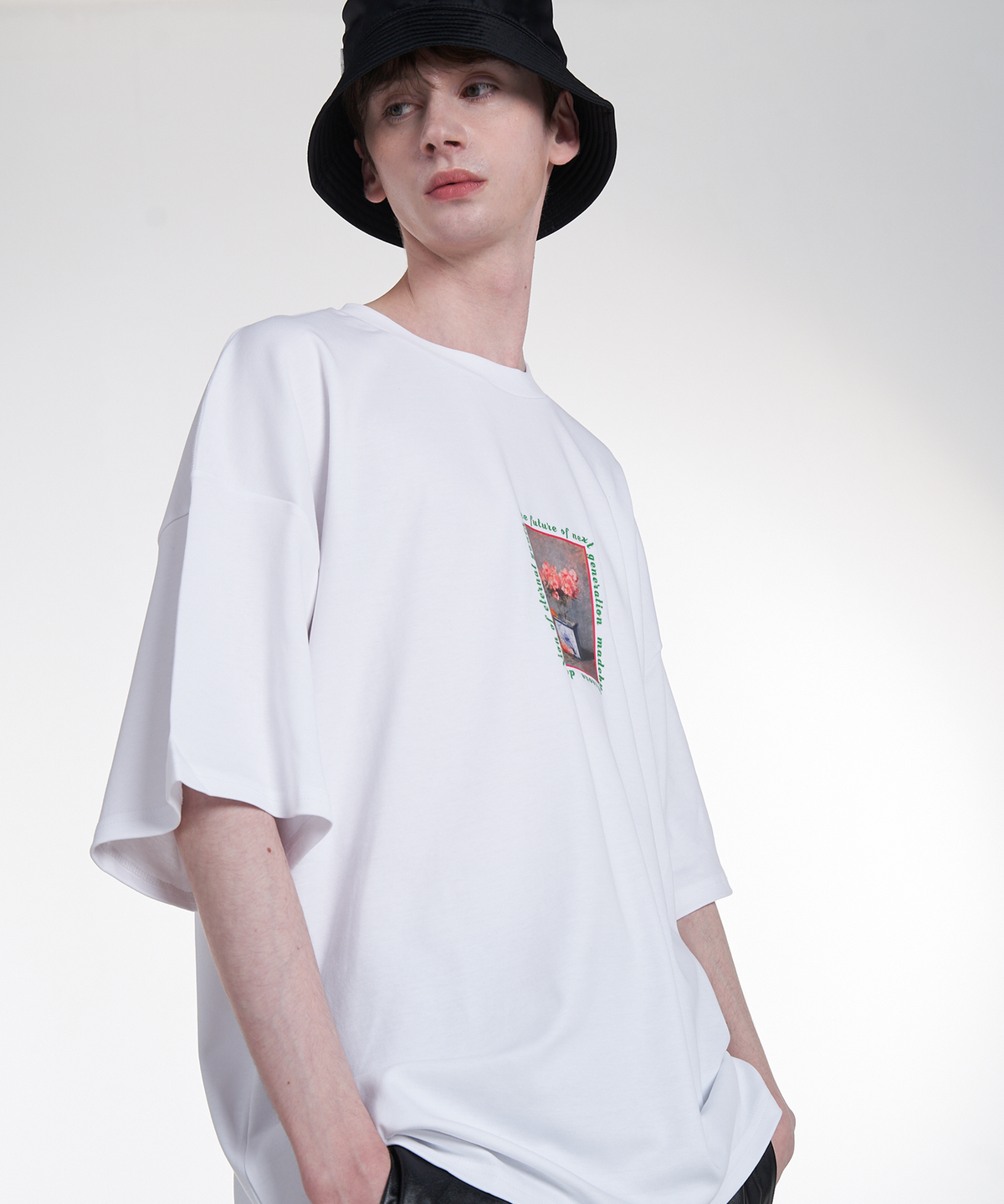 벌스원(VERSE ONE) PHOTO T-SHIRTS #1 WHITE