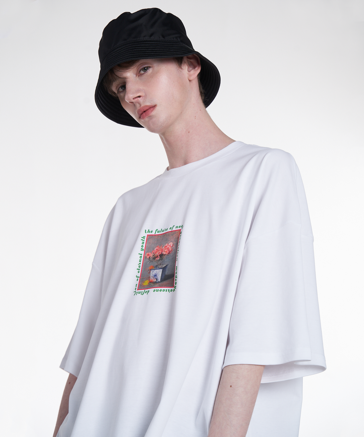 벌스원(VERSE ONE) PHOTO T-SHIRTS #1 WHITE