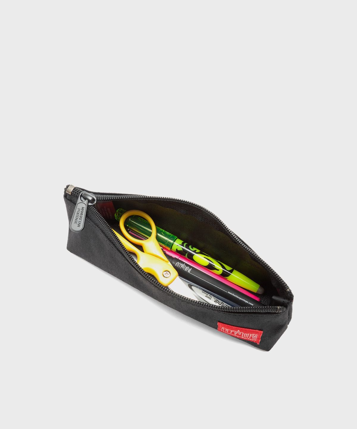 맨하탄 포티지(MANHATTAN PORTAGE) 1066 파운틴 펜 케이스 필통 BLACK