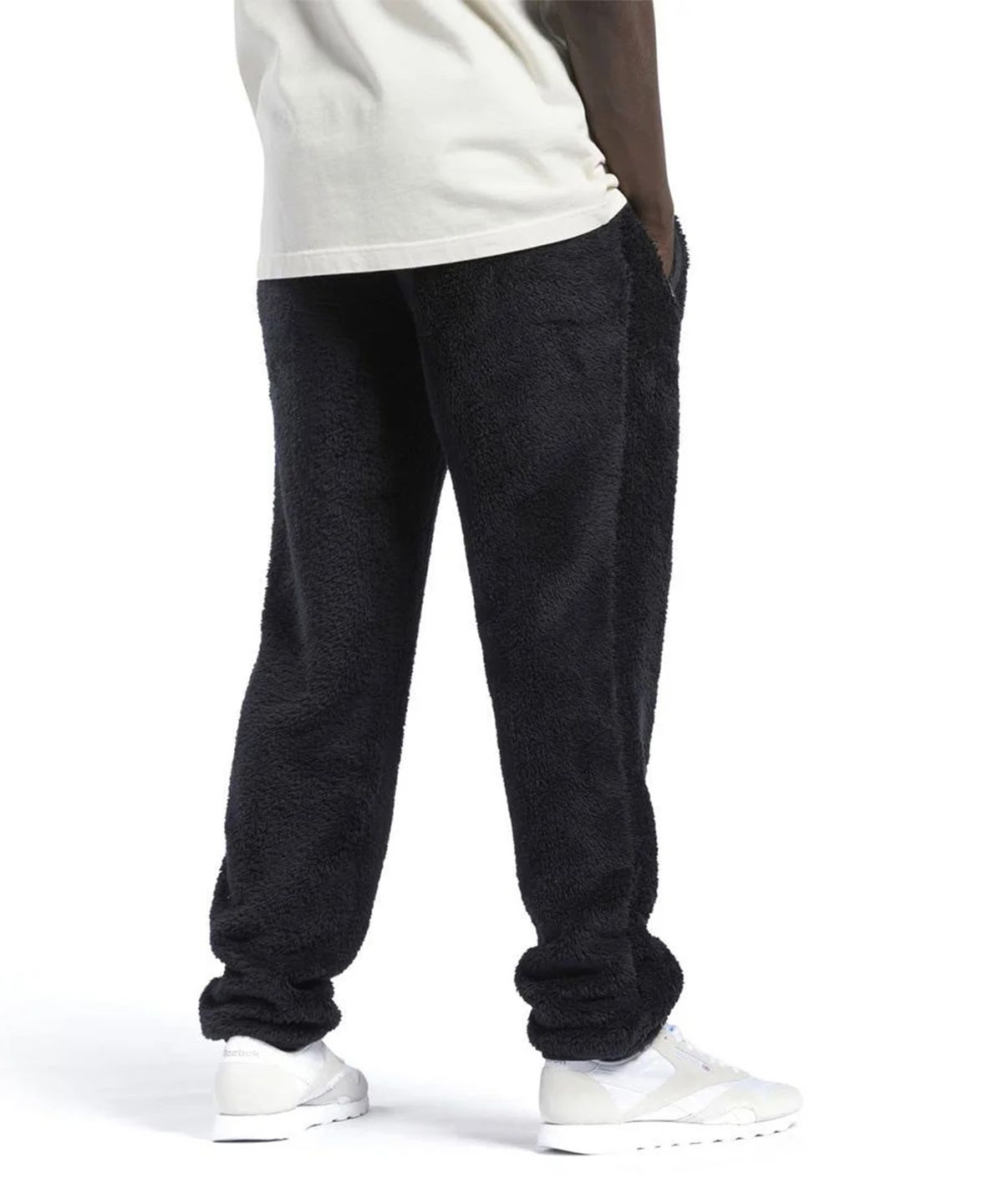 리복(REEBOK) CL F VECTOR SHERPA 팬츠 - 블랙 / IB8446