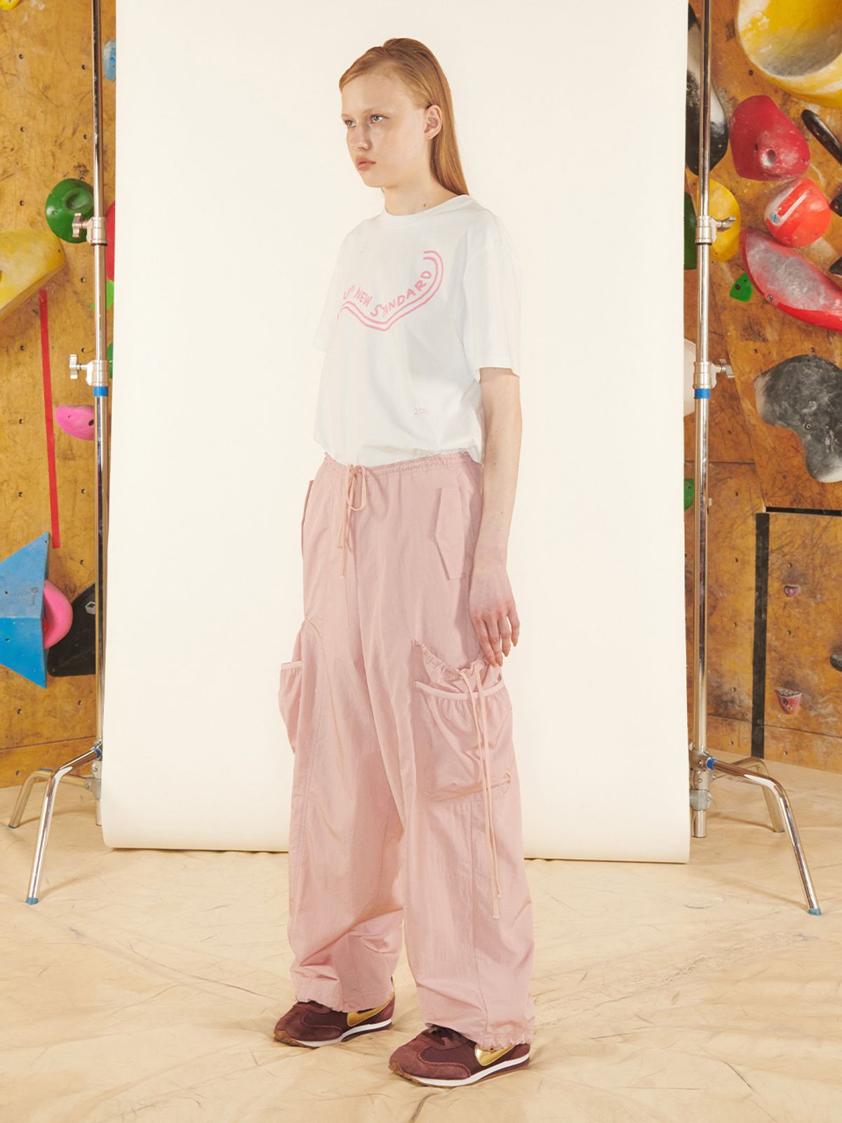 기준 맨(KIJUN MEN) New Standard T-shirt UNISEX White Pink