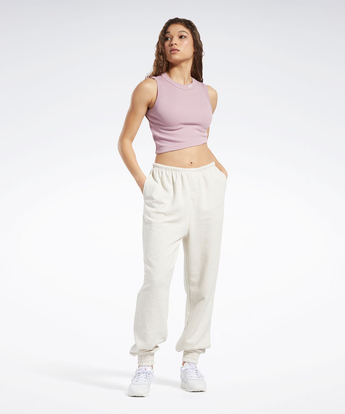 리복(REEBOK) CL WDE CROPPED RIB TANK TOP - 라이트 핑크 / HK4929