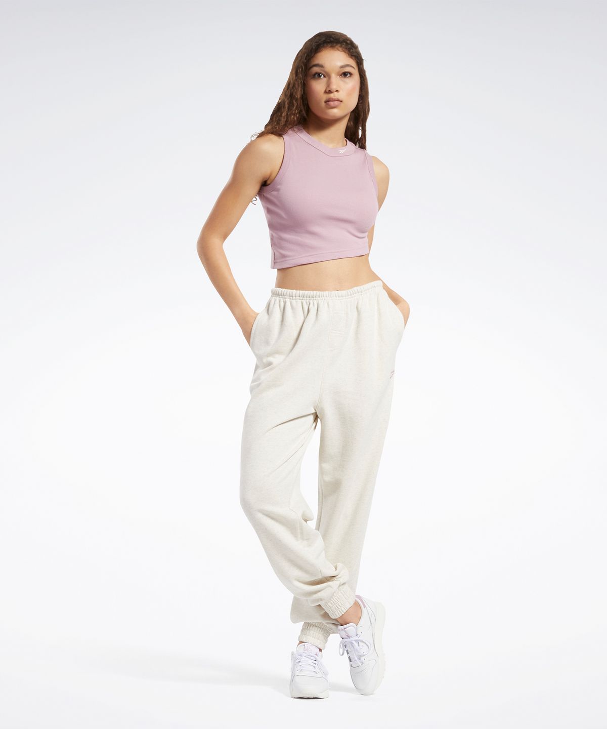 리복(REEBOK) CL WDE CROPPED RIB TANK TOP - 라이트 핑크 / HK4929