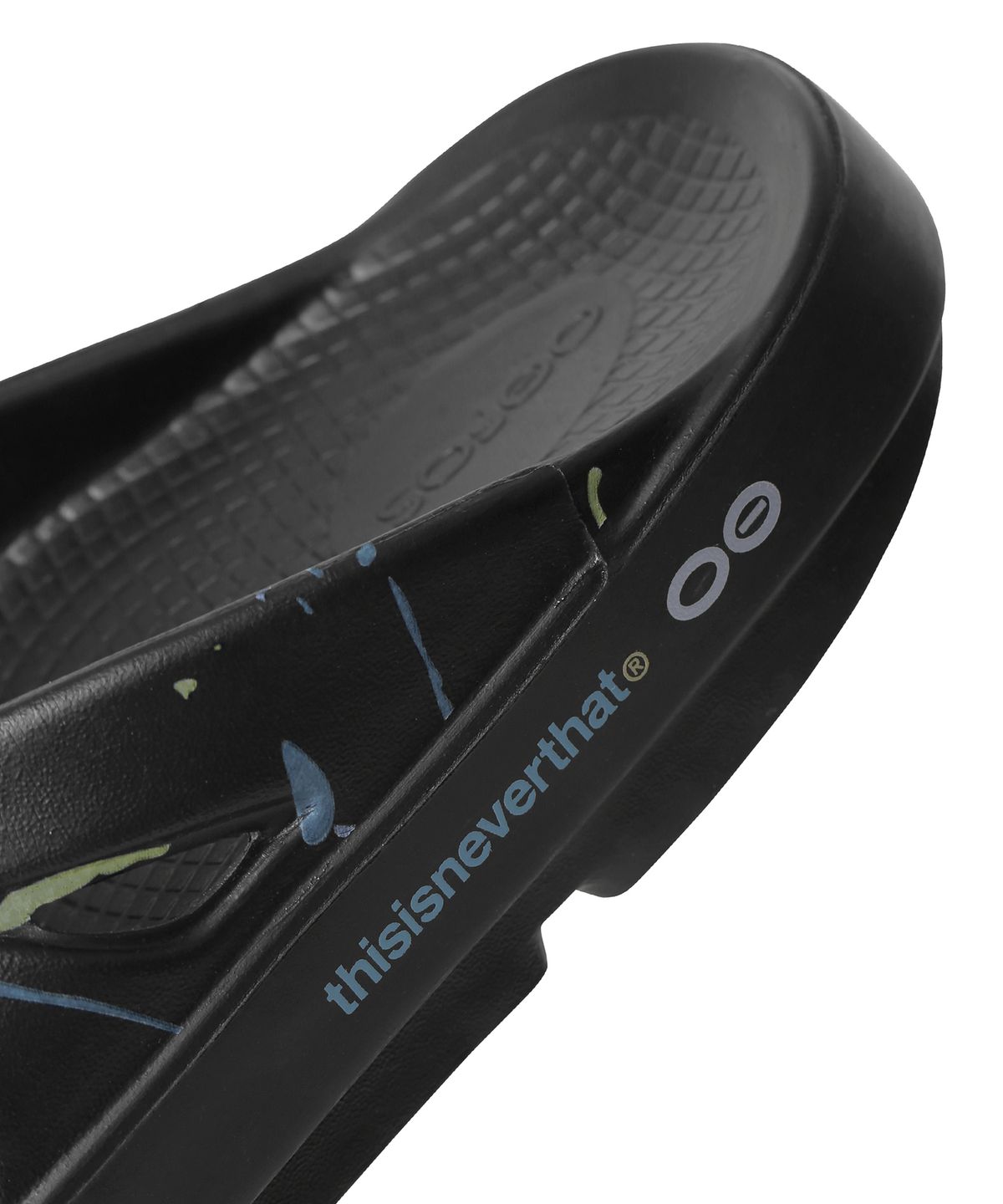 디스이즈네버댓(THISISNEVERTHAT) TNT OOFOS Flip Flop Black
