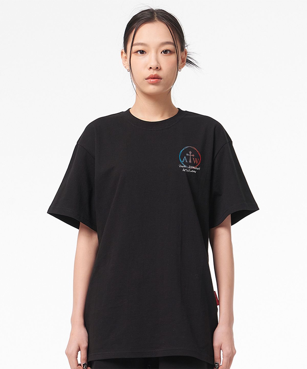 아티스트웨어(ARTISTWEAR) [ATW] 얼론 반팔티