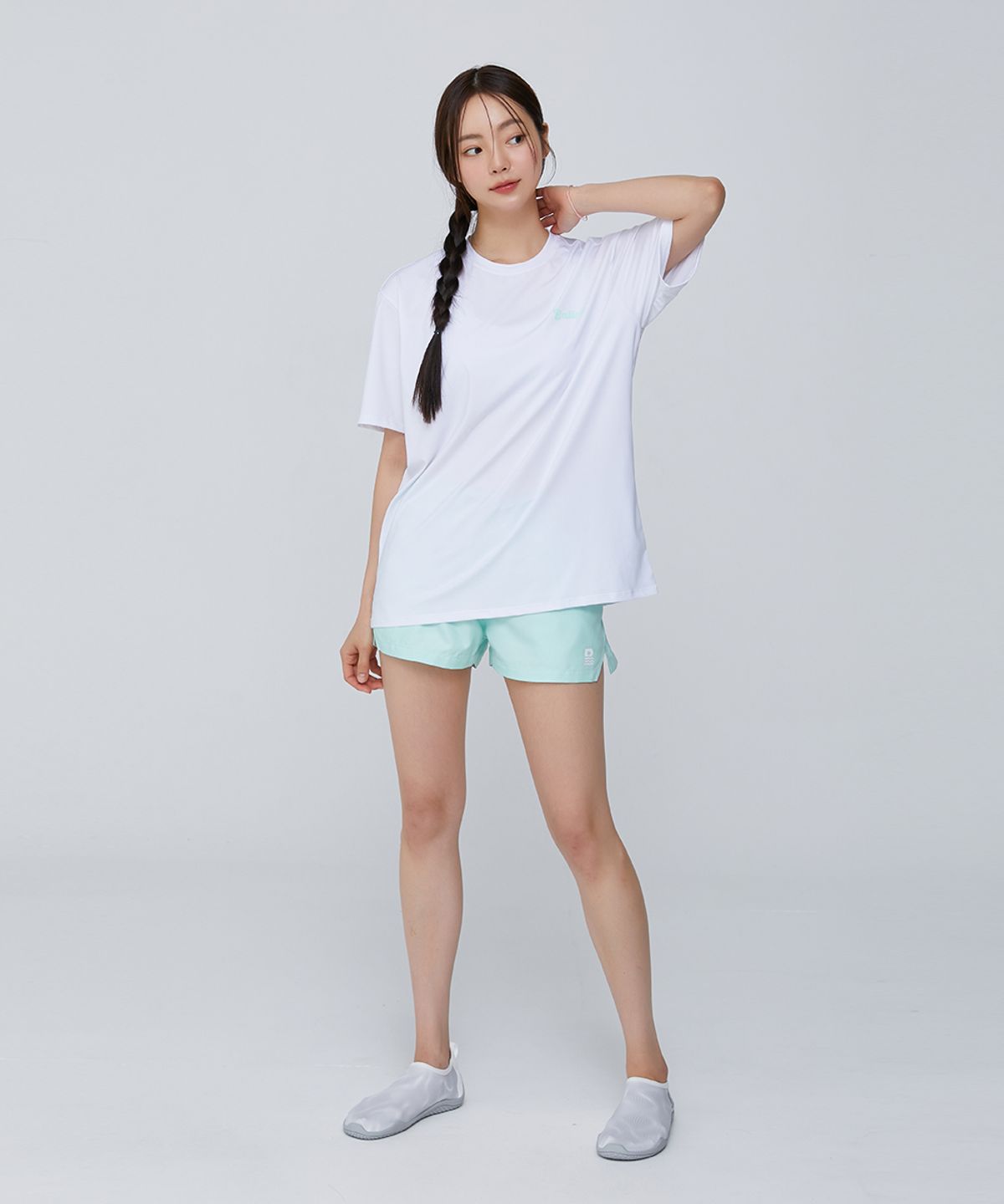 밸롭(BALLOP) 임팩트 세미오버 숏슬리브 래쉬가드 화이트