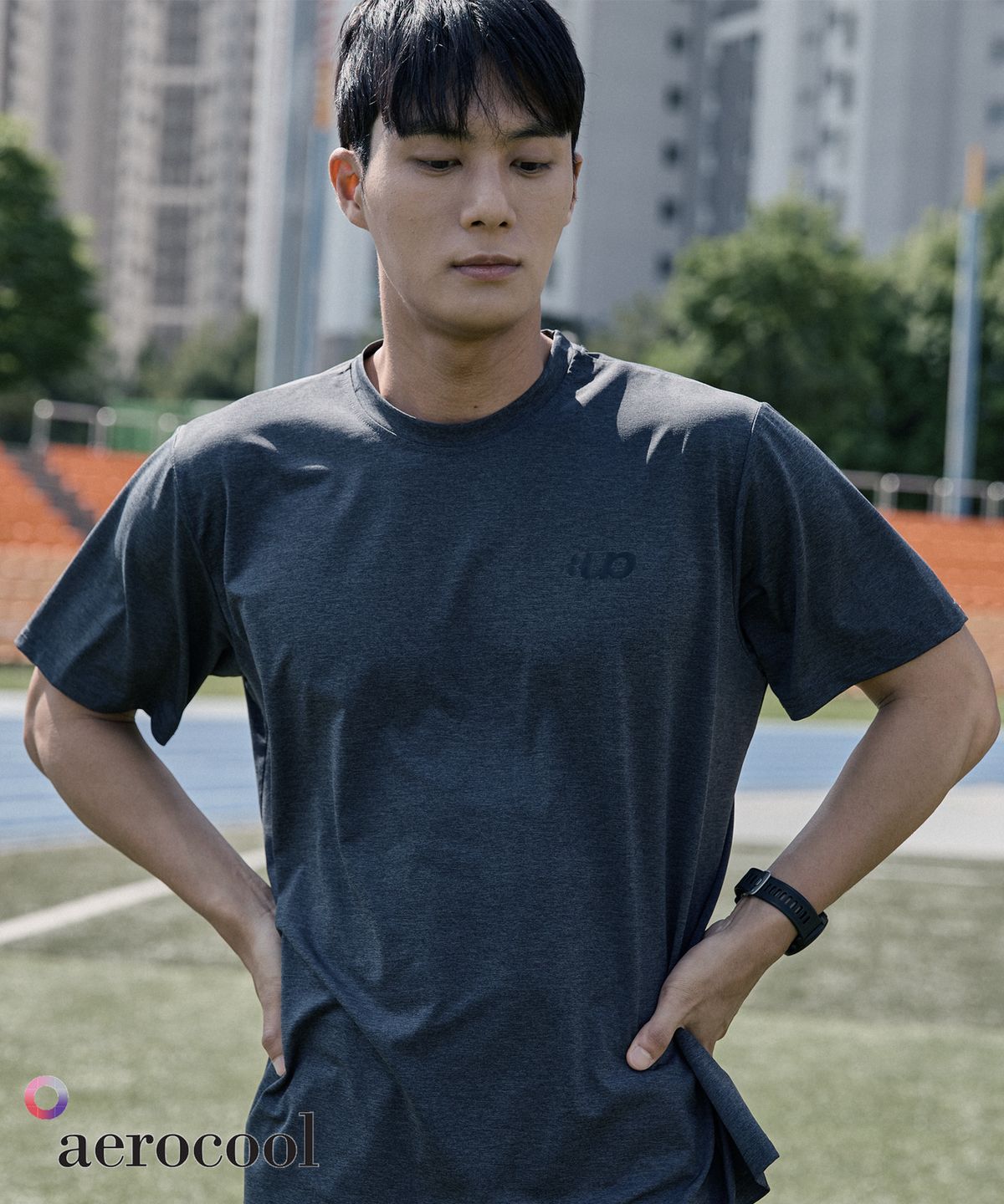 어반플레이어스(URBAN PLAYERS) 에어로쿨 퀵드라이 숏 슬리브 (차콜)