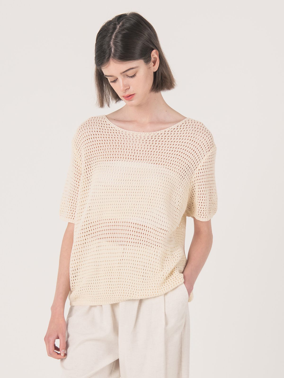 웬스데이딜라잇(WEDNESDAY DELIGHT) WED_Volume sleeve knit top_BEIGE
