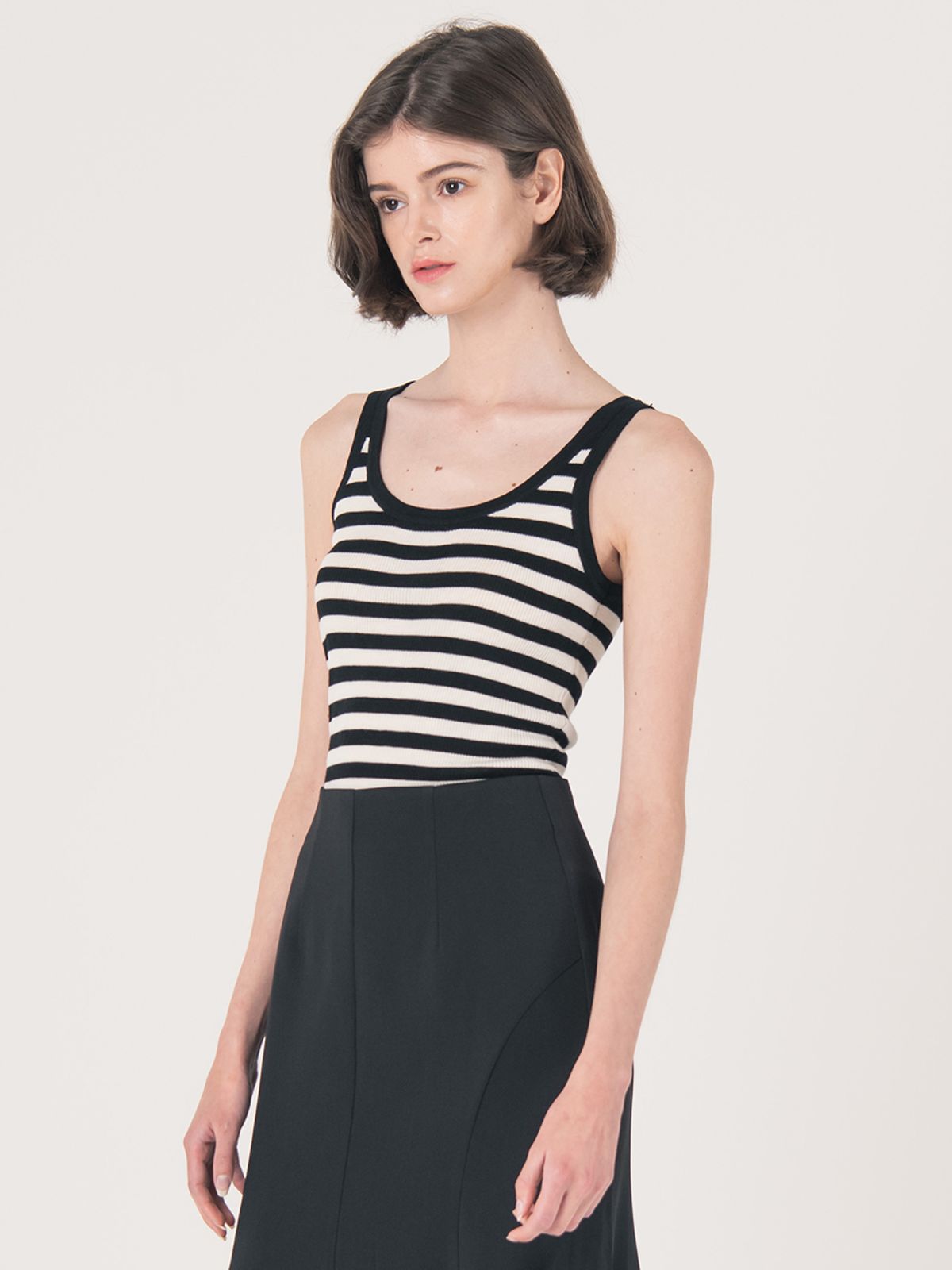 웬스데이딜라잇(WEDNESDAY DELIGHT) WED_Summer simple stripe top_WHITE