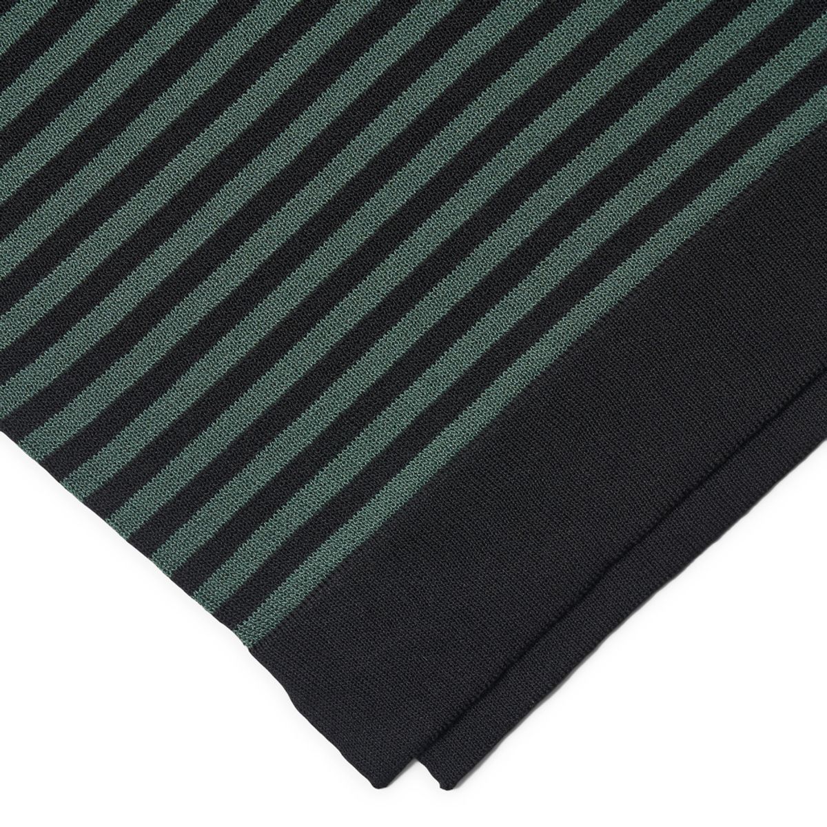 베르노(VERNO) [Casual] Linen Like Short Sleeve Stripe Round Knit Black&Green