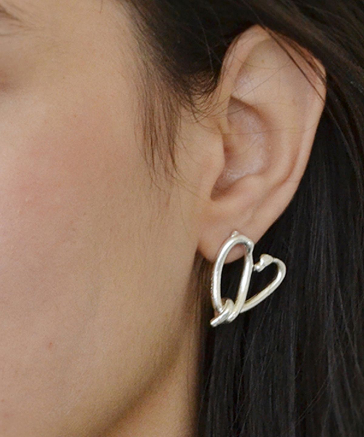 누아보(NUAVO) Pretchel classic earring