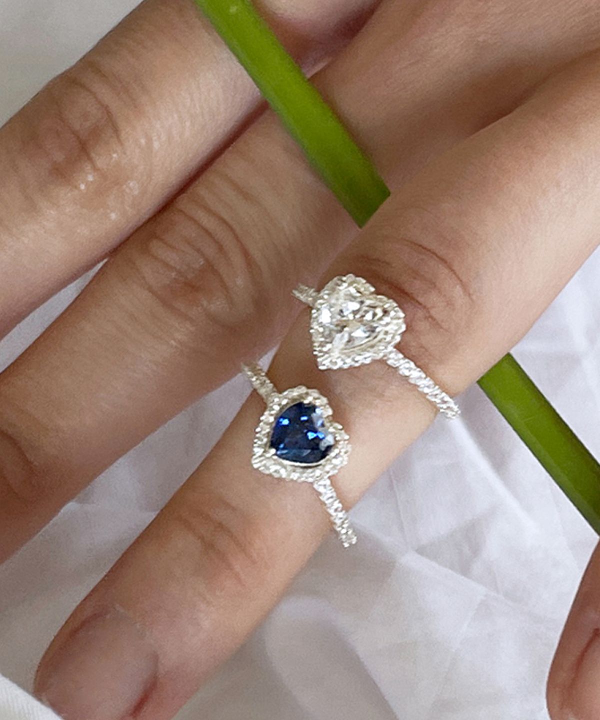 누아보(NUAVO) fragment heart ring