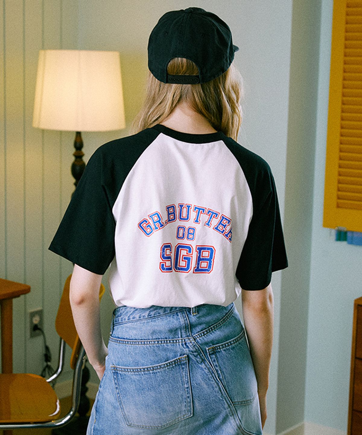 그린버터(GREENBUTTER) 1908s Club Logo Raglan Tee (Black)