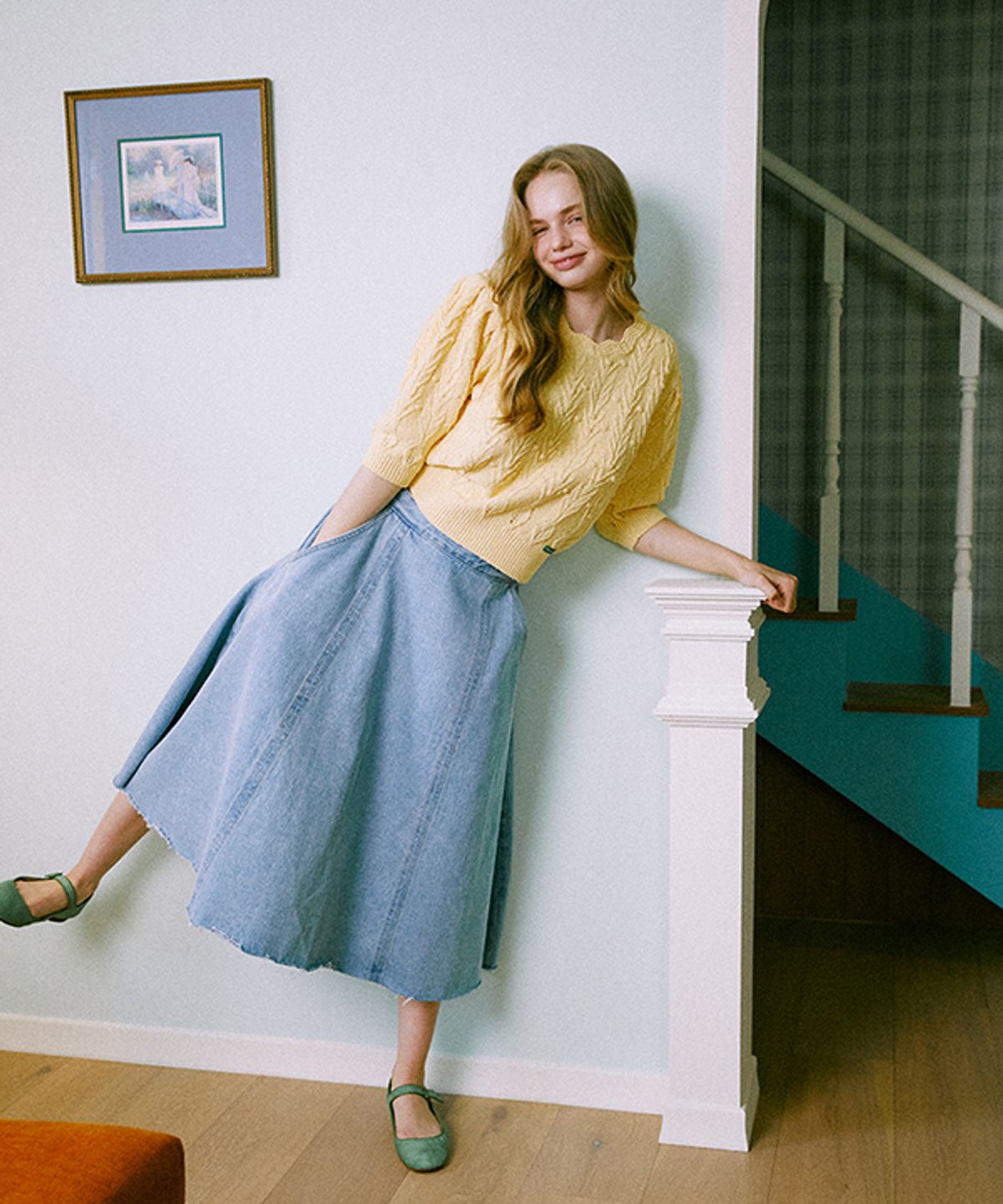그린버터(GREENBUTTER) Wave Pom Pom Round Knit (Yellow)