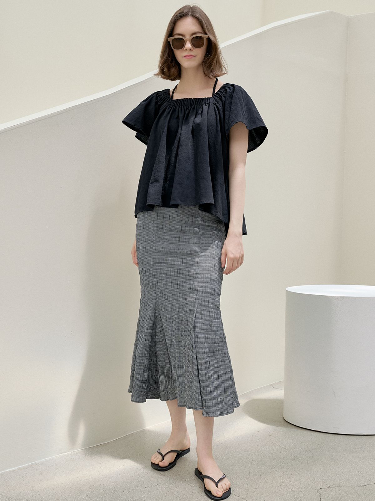 아방(AVANT-G) Halter Banding Shirring Blouse - BLACK